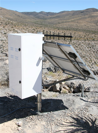 SunWize enclosure as used in the Plate Boundary Observatory and in
                the BARGEN network